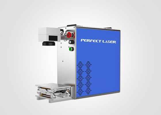 Mała maszyna do grawerowania laserowego UV ze stali nierdzewnej, maszyna do znakowania metalu CNC Trwała
